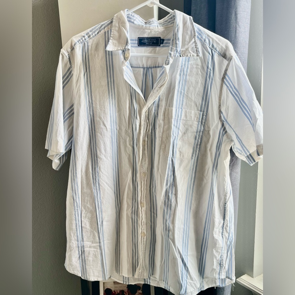 Vineyard Vines button down stripe shirt